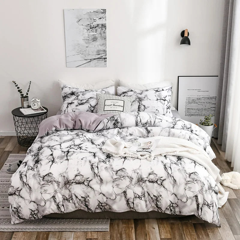 Elegant Marble Quilt Set