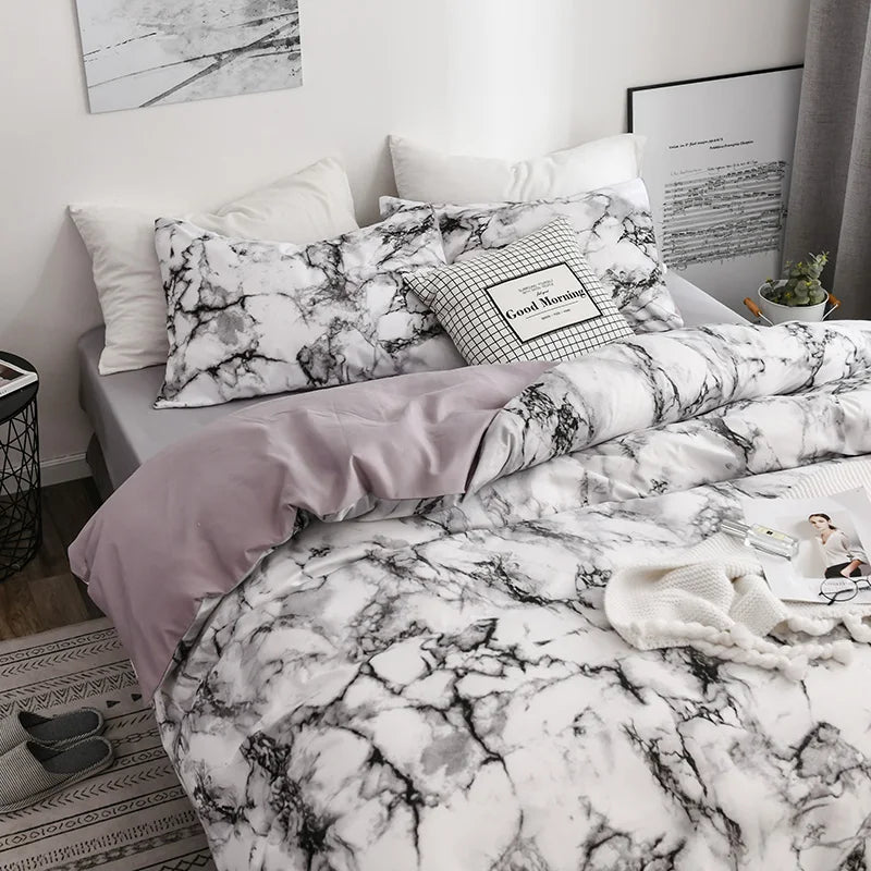 Elegant Marble Quilt Set